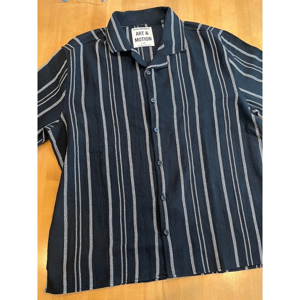 NWT Fleece Factory Art & Motion Men's Black Stripe Short Sleeve Camp Shirt L